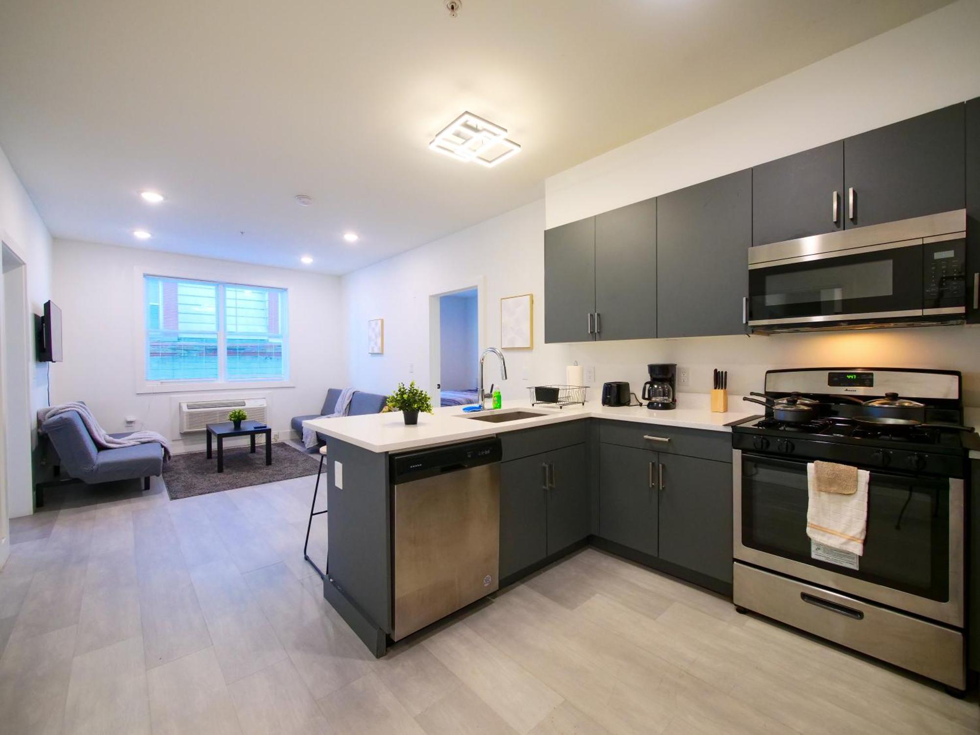 New Modern Serenity- 2Br Retreat Near New York City Bayonne Exterior photo